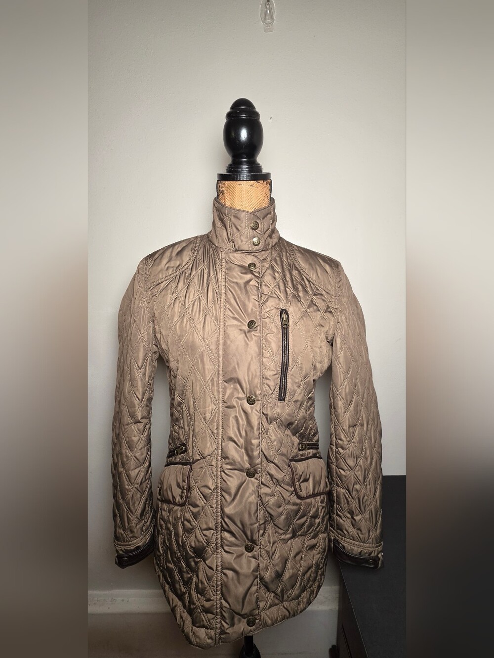 Women's Quilted Puffer Jacket in Taupe